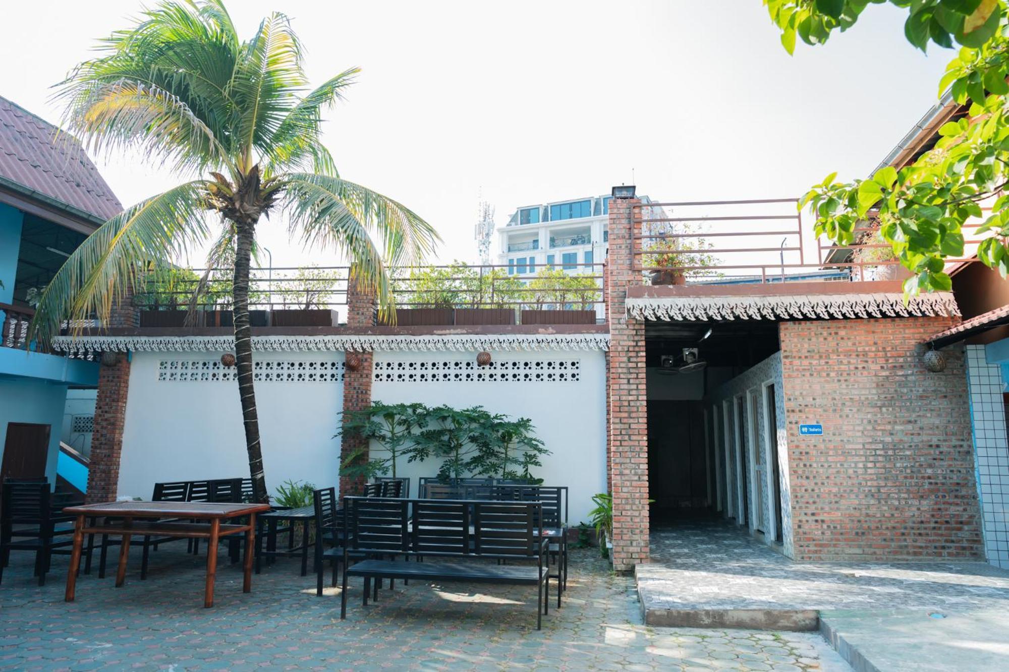 Vientiane Ruby Riverside Hotel Exterior foto